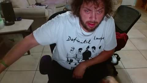 Snapshot of 2dirtyhillbillies chatting on 05.19.26 ThrillBilly online show from 05.19.26