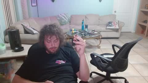 Snapshot of 2dirtyhillbillies chatting on 05.25.26 ThrillBilly online show from 05.25.26
