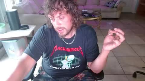 Snapshot of 2dirtyhillbillies chatting on 06.19.26 ThrillBilly online show from 06.19.26