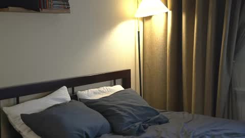 Elley  online show from 03.17.26