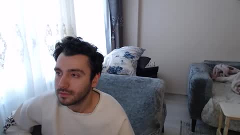 Snapshot of 2handsomeman chatting on 04.25.26 Berk online show from 04.25.26