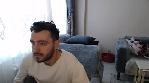 Snapshot of 2handsomeman chatting on 05.01.26 Berk online show from 05.01.26