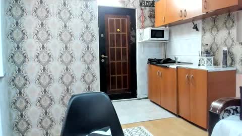 Snapshot of 2sexymuscles chatting on 10.30.25 2sexymuscles online show from 10.30.25