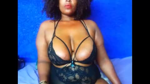 2sweetysmile online show from 12.06.24