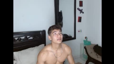 Snapshot of 333jose33324 chatting on 09.12.25 333jose33324 online show from 09.12.25