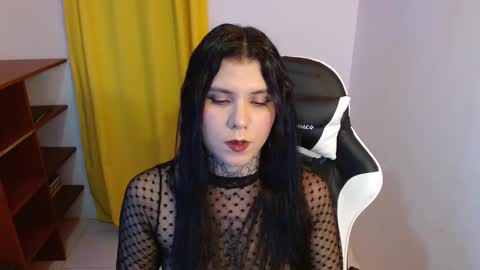 erika online show from 10.29.25