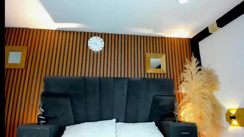 Snapshot of 3x_naxa chatting on 01.15.26 3X NAXAA online show from 01.15.26