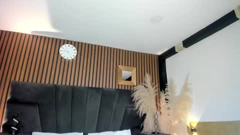 Snapshot of 3x_naxa chatting on 02.21.26 3X NAXAA online show from 02.21.26