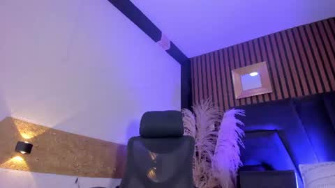 3X NAXAA online show from 06.25.26
