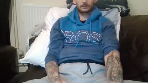 420feetloverr420 online show from 09.28.25