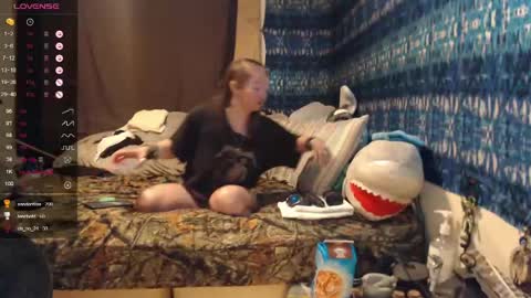 420stonerchick online show from 05.13.26