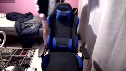 Larese Carlo online show from 12.28.24