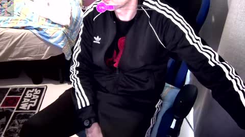 Larese Carlo online show from 01.23.25