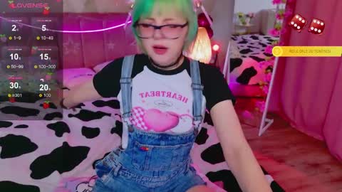Snapshot of 666_marshmallow chatting on 05.04.26 Marsi online show from 05.04.26