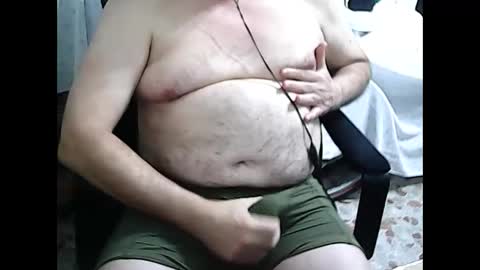 Snapshot of 69desamor chatting on 10.17.25 69desamor online show from 10.17.25