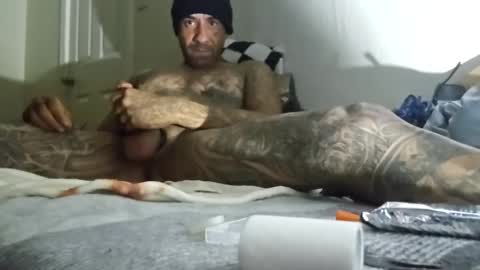 HUGH G RECTION online show from 12.11.24