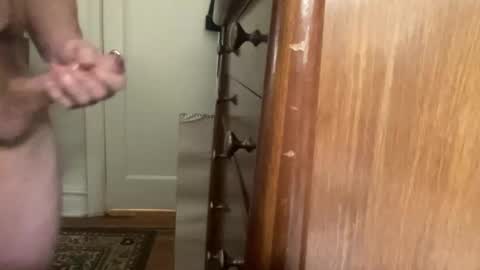 781562 online show from 10.31.25