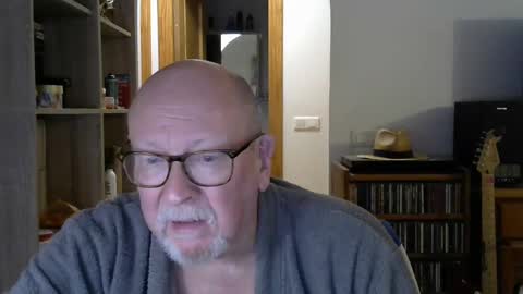  Papi  online show from 12.08.24