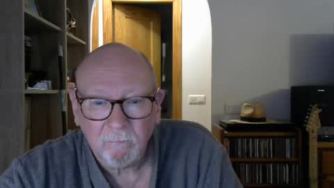  Papi  online show from 12.31.24