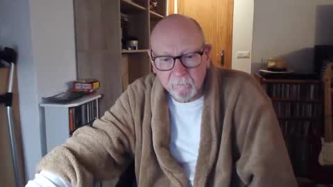  Papi  online show from 02.05.25