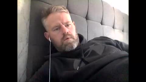 81jonnyx online show from 11.19.25