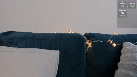 Snapshot of 88pleasure88 chatting on 04.15.26 88pleasure88 online show from 04.15.26