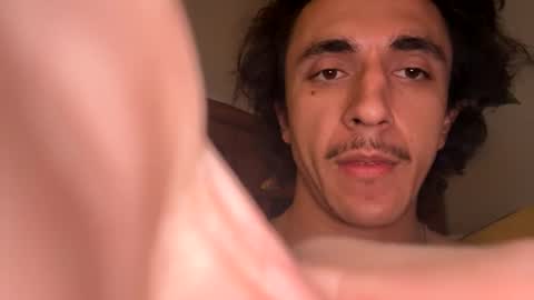 Snapshot of 8inchandres chatting on 03.10.25 Andy online show from 03.10.25