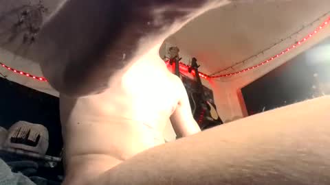 8inches4you2 online show from 11.16.25