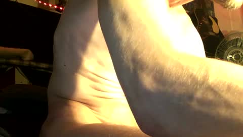 Snapshot of 8inches4you2 chatting on 06.18.26 8inches4you2 online show from 06.18.26