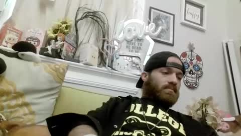 Snapshot of 90210screamer chatting on 03.27.26 90210screamer online show from 03.27.26