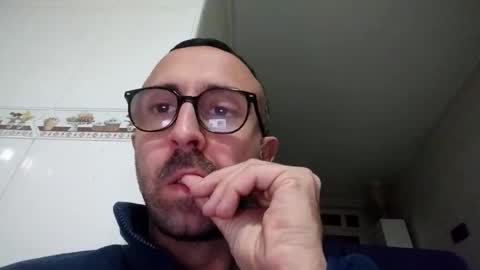 Snapshot of 90gonzalo chatting on 01.12.26 90gonzalo online show from 01.12.26