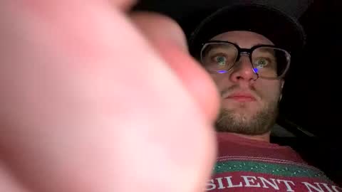 Snapshot of 94stoner chatting on 01.10.25 Topher online show from 01.10.25