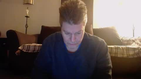 Snapshot of 989guy chatting on 12.21.25 989guy online show from 12.21.25