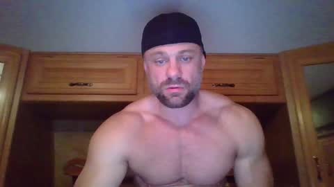 Snapshot of 9fat_inches chatting on 12.13.24 9 fat inches online show from 12.13.24