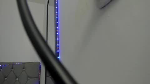 Snapshot of _1dereck chatting on 02.13.26 DERECK online show from 02.13.26