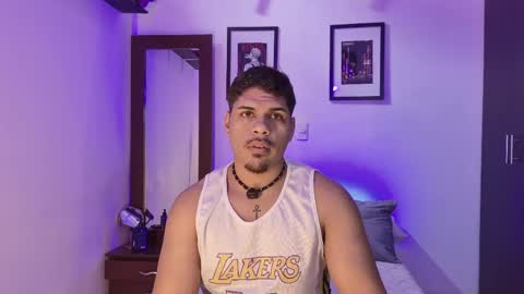 Snapshot of _28omar chatting on 06.07.26 _28omar online show from 06.07.26