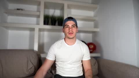 Snapshot of _aesthetic chatting on 09.29.25 _aesthetic online show from 09.29.25