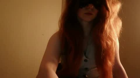 Snapshot of _aliceowen_ chatting on 08.08.26 Alice online show from 08.08.26