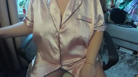 lisa online show from 11.30.25