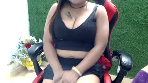 Snapshot of _ananya_9 chatting on 06.16.26 Ananya online show from 06.16.26