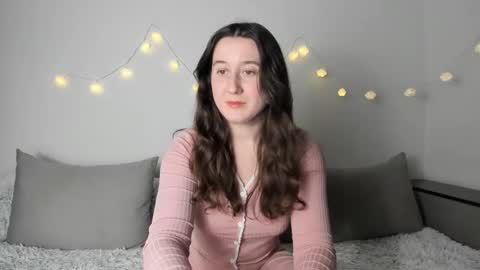 Snapshot of _anna_montana chatting on 12.18.25 Anna online show from 12.18.25