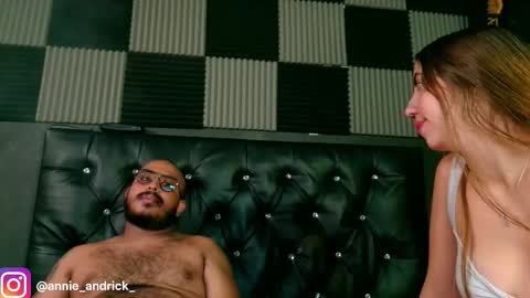 Annie Andrick online show from 01.16.26