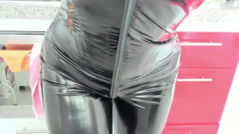 antonia online show from 02.07.25