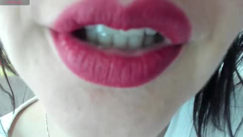 antonia online show from 03.04.25