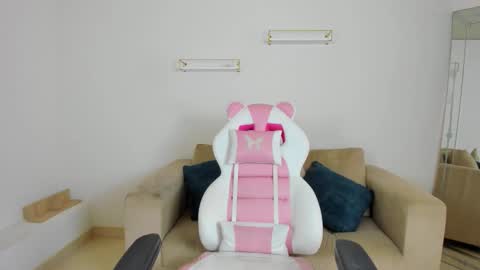    online show from 02.03.26