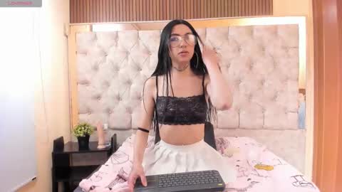 Snapshot of _aranza23 chatting on 05.16.26 Aranza. online show from 05.16.26