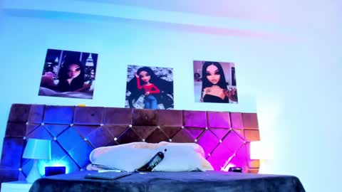 Ariana  online show from 02.10.25