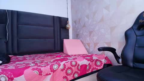 Arlet online show from 09.24.25