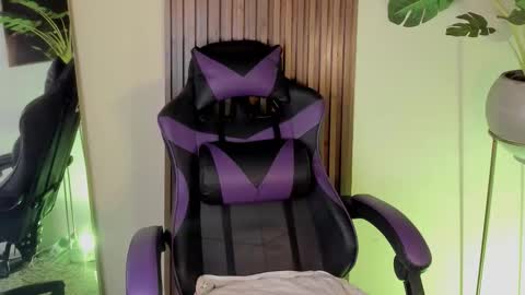   online show from 03.03.26