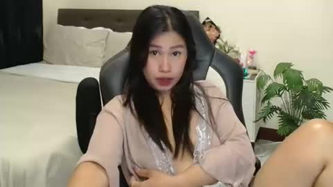 Snapshot of _ashley27 chatting on 02.10.26 Angie online show from 02.10.26